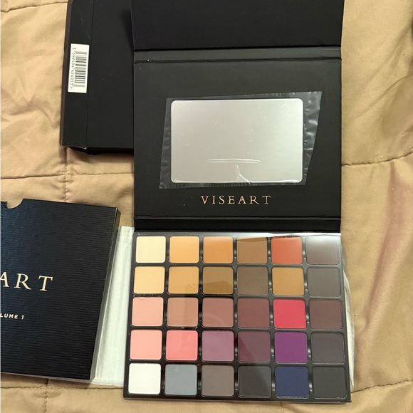 VISEART Grande Pro Volume 1 - Picture 9 of 11